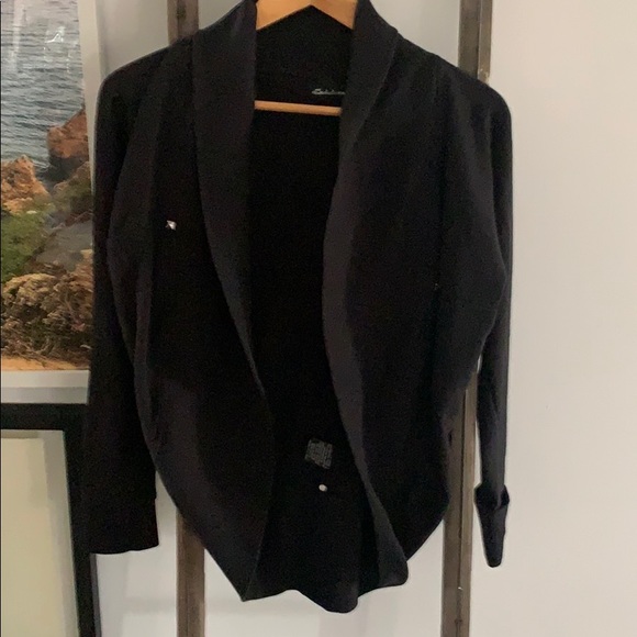 Woman’s cardigan - Picture 1 of 1